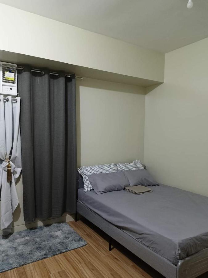 Budget Accommodation Holland Park Condominium Southwoods Binan Laguna Jalang Экстерьер фото